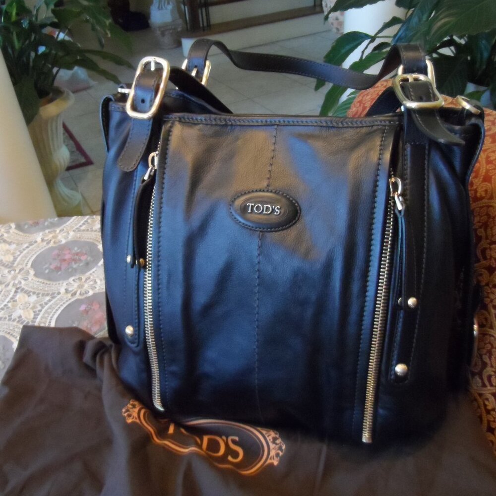 New Tod's Black Calf Leather Tote Handbag w/ Double Zipper Detail Large - Picture 3 of 16